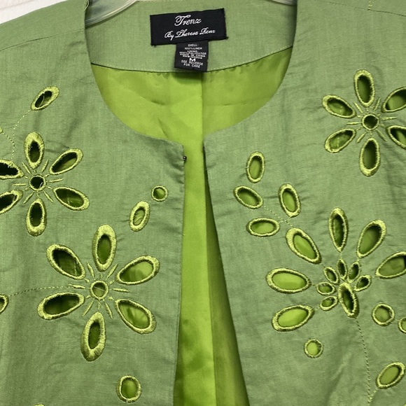 Linen green jacket - Picture 2 of 9